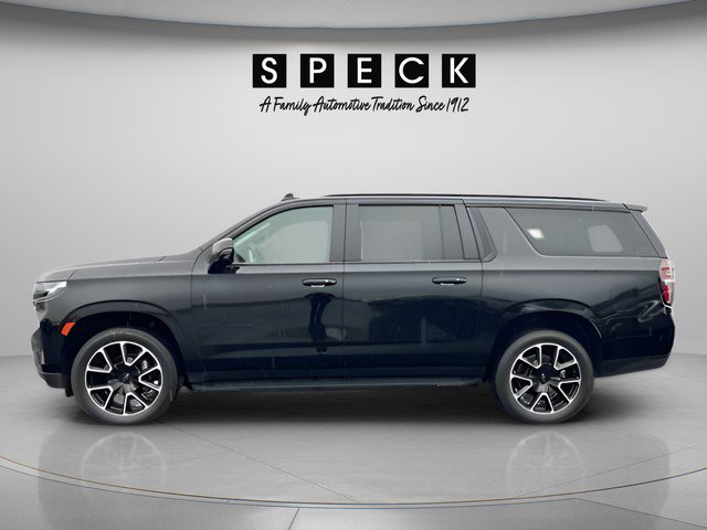 Certified 2024 Chevrolet Suburban RST w/ Luxury Package AWD/4WD image 2