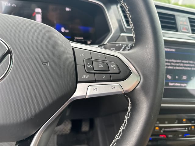 Certified 2023 Volkswagen Tiguan SE w/ Panoramic Sunroof Package AWD/4WD image 20