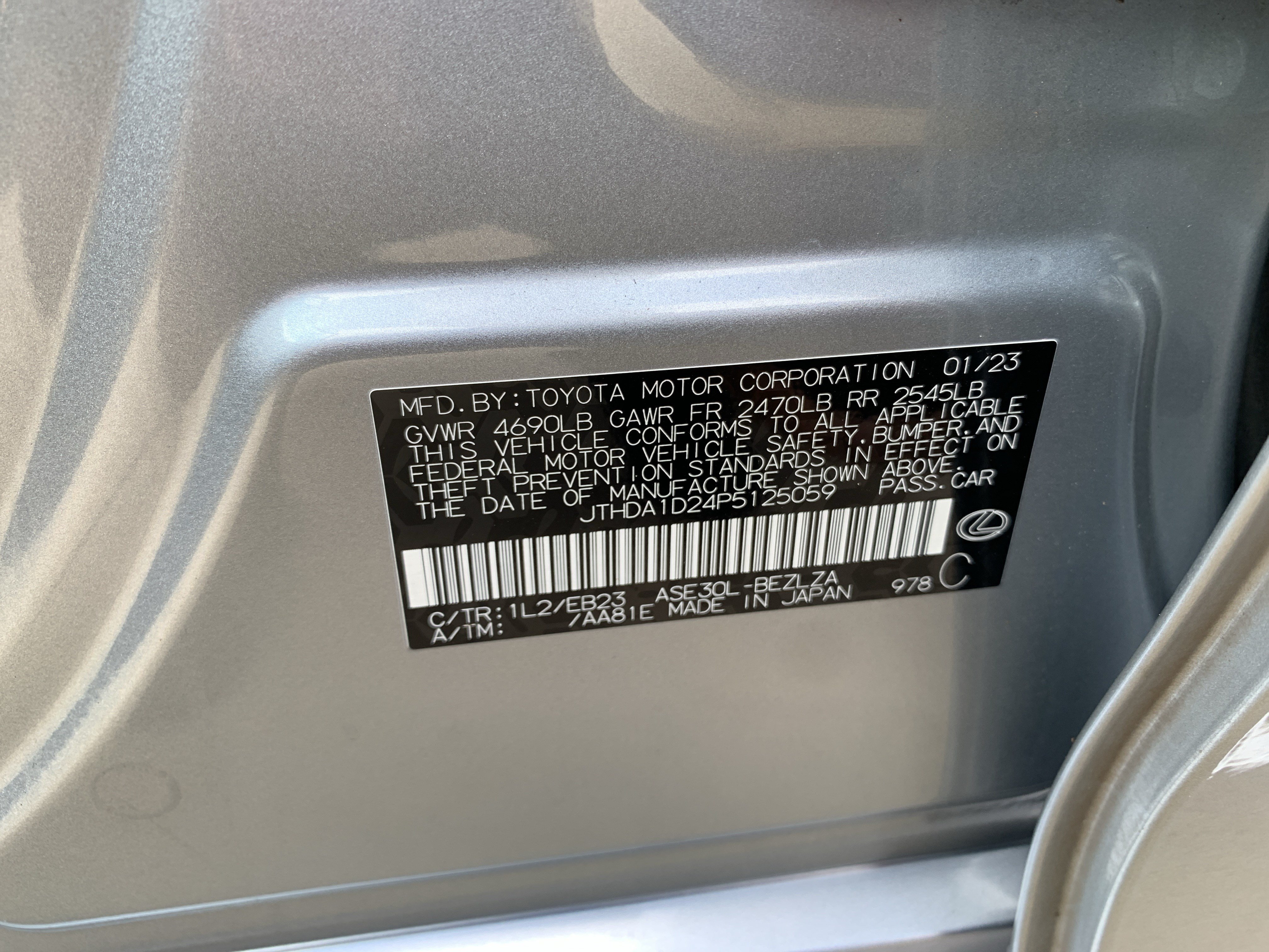 Used 2023 Lexus IS 300 w/ Premium Package RWD image 36