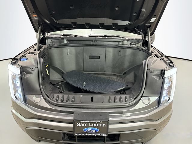 Used 2024 Ford F150 Lightning XLT AWD/4WD image 30