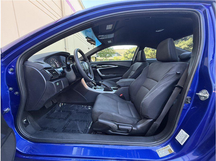 Used 2017 Honda Accord LX-S image 7