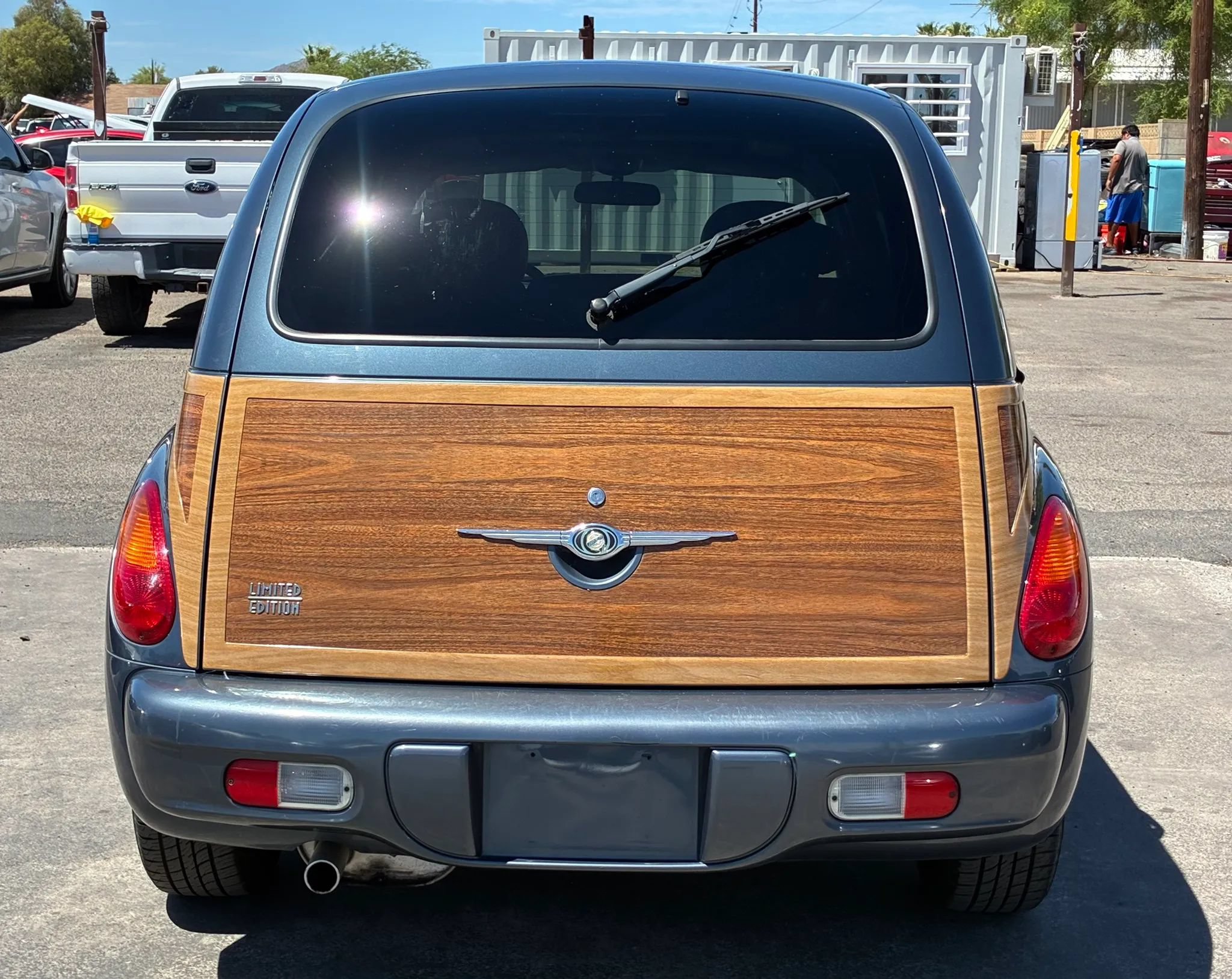 Used 2003 Chrysler PT Cruiser Limited FWD image 7