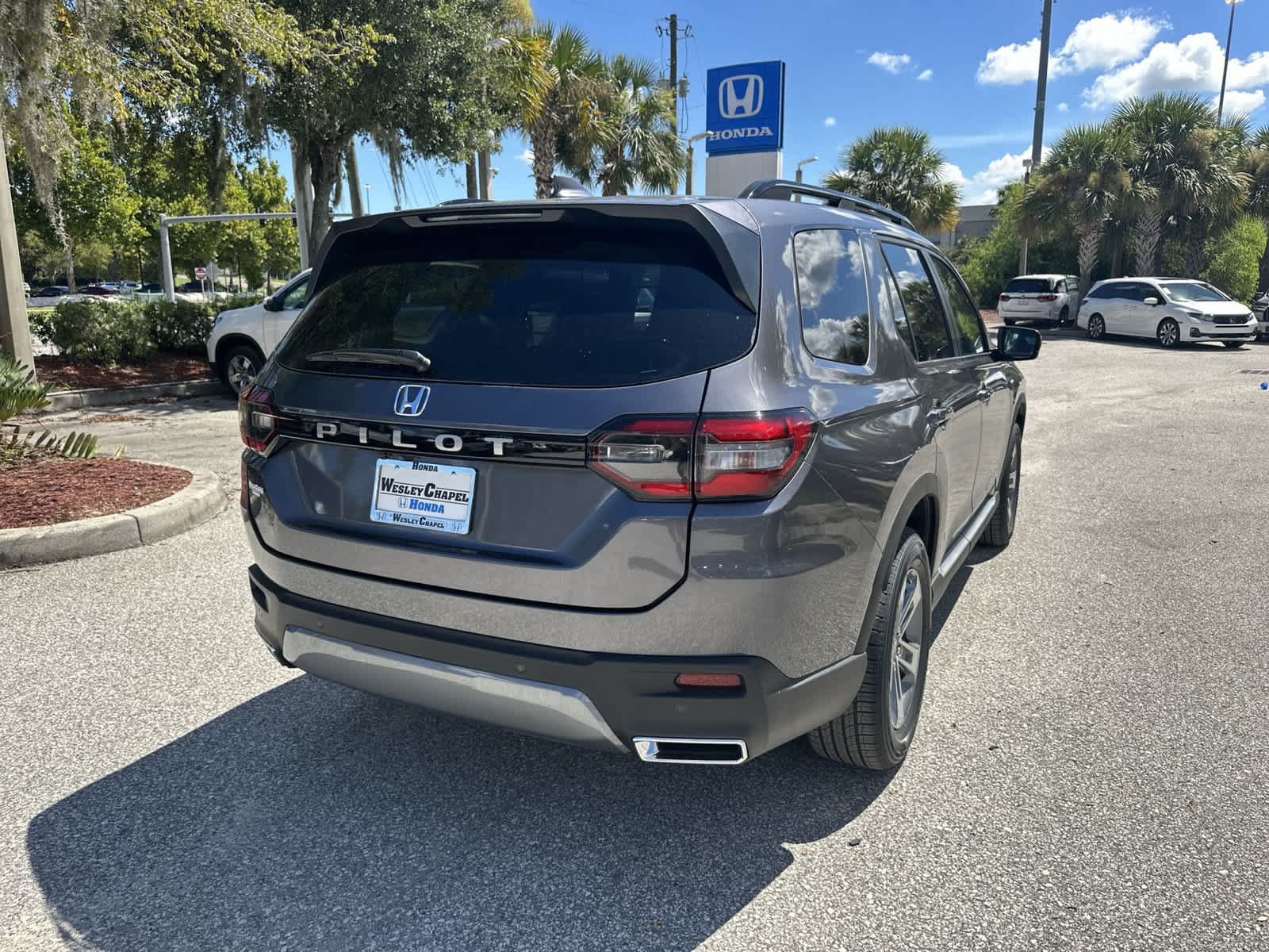New 2026 Honda Pilot EX-L image 6