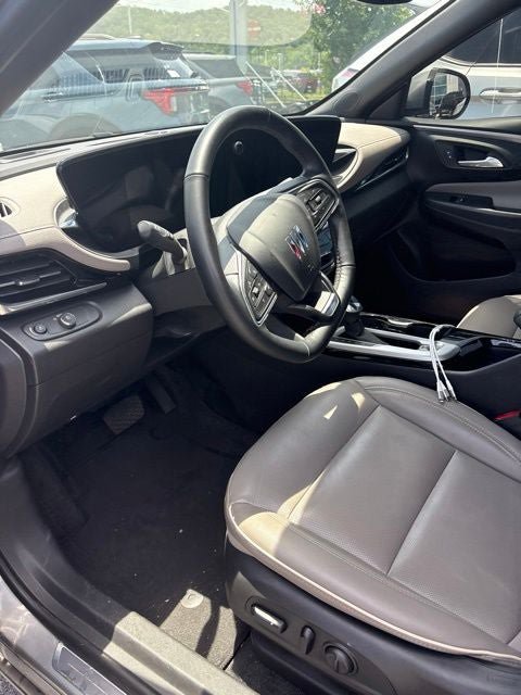 Used 2024 Buick Envista Avenir FWD image 18