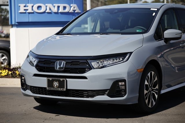 New 2026 Honda Odyssey Elite image 2