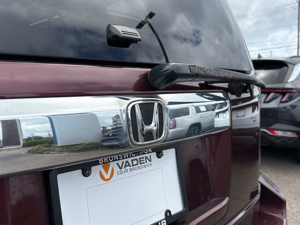 Used 2015 Honda Pilot Touring image 11
