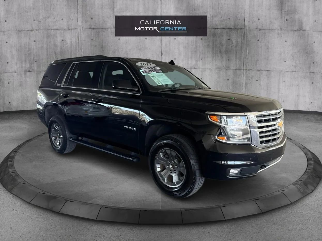 Used 2017 Chevrolet Tahoe LT w/ Luxury Package AWD/4WD image 1