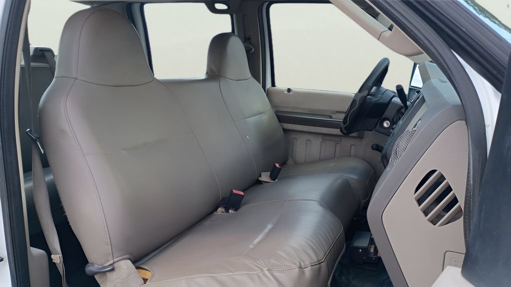 Used 2008 Ford F350 XL RWD image 3