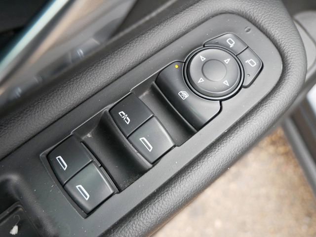 Used 2018 GMC Terrain SLE image 13