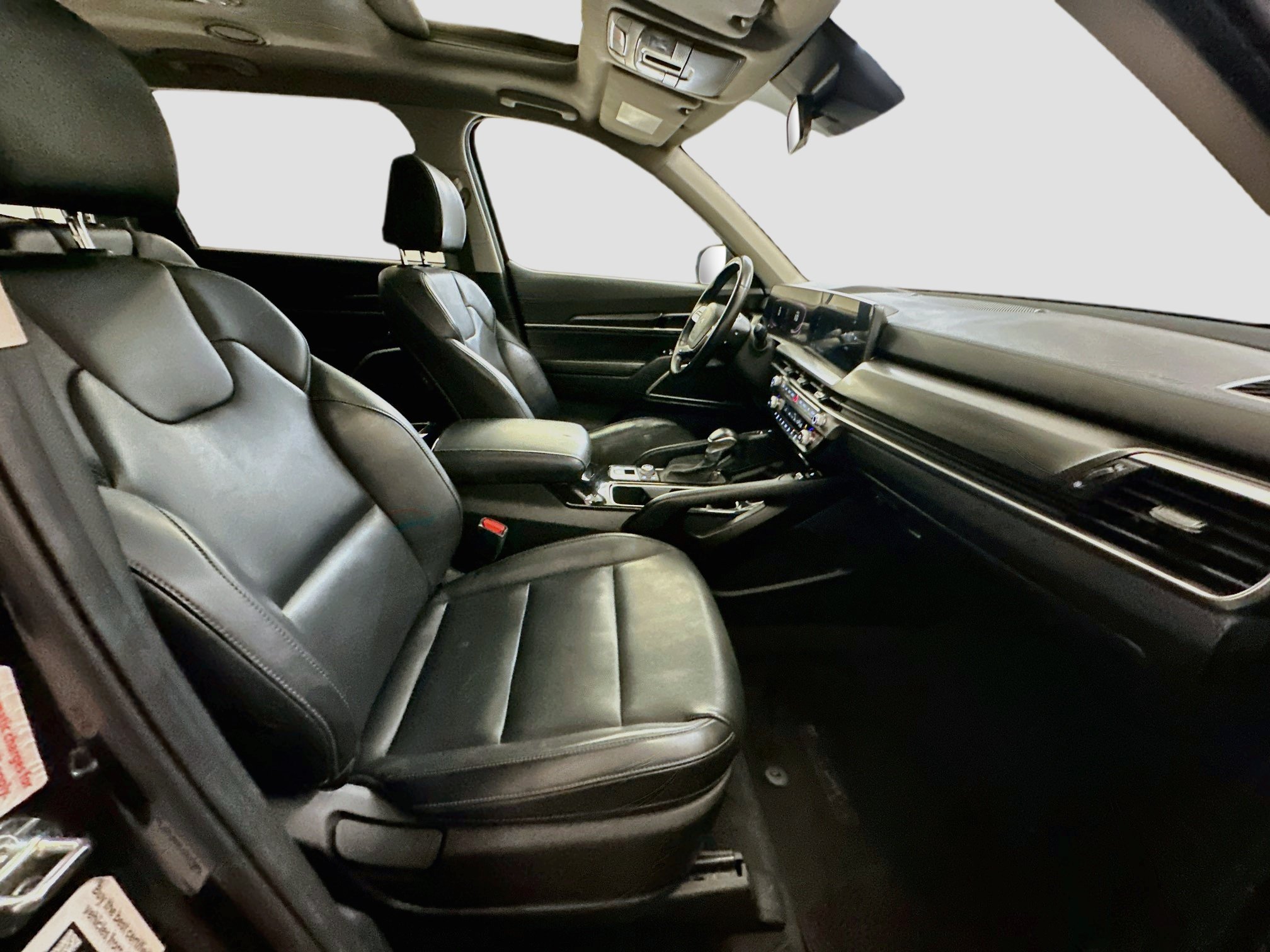 Used 2025 Kia Telluride S AWD/4WD image 34