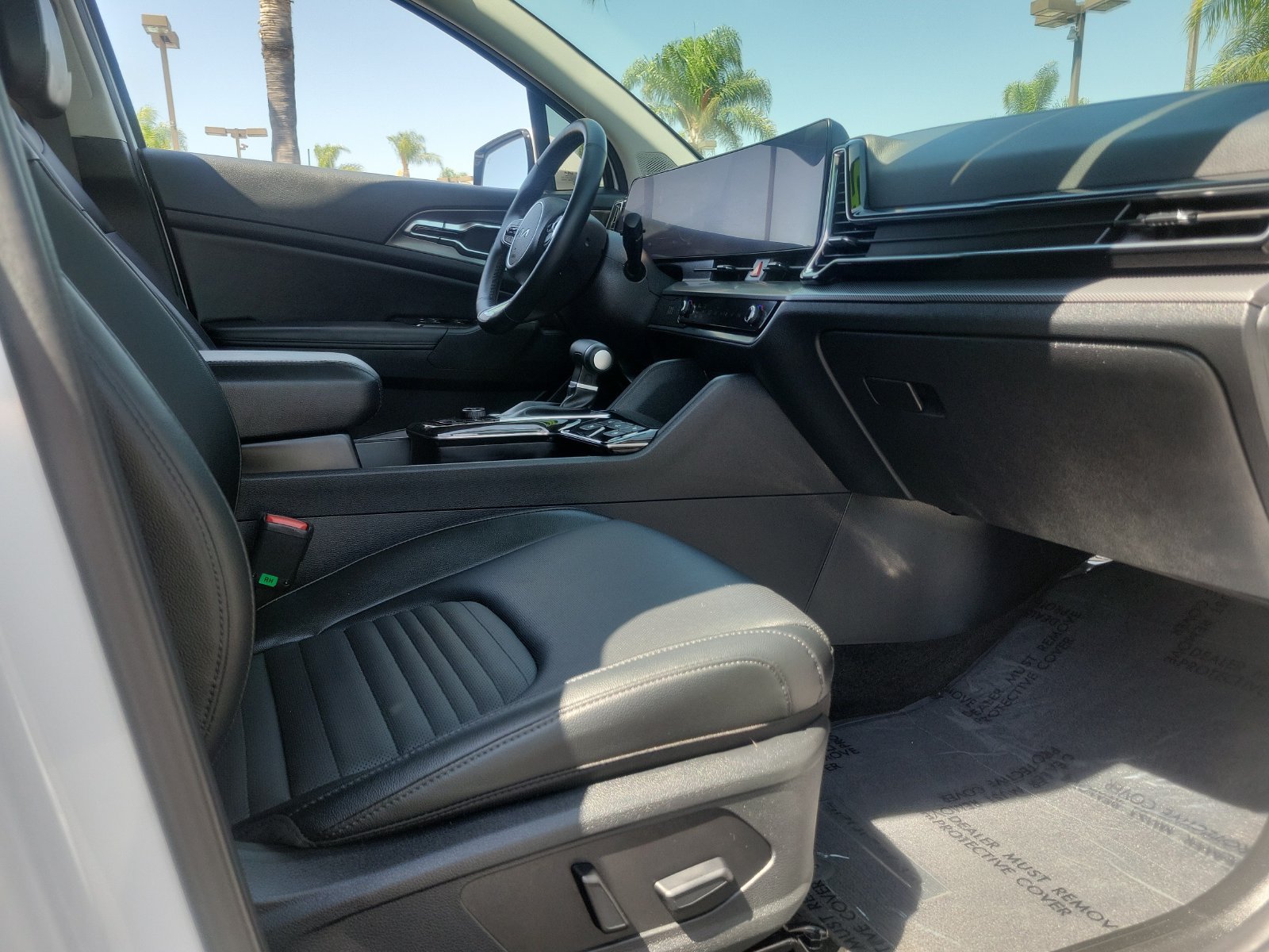 Used 2025 Kia Sportage SX FWD image 23