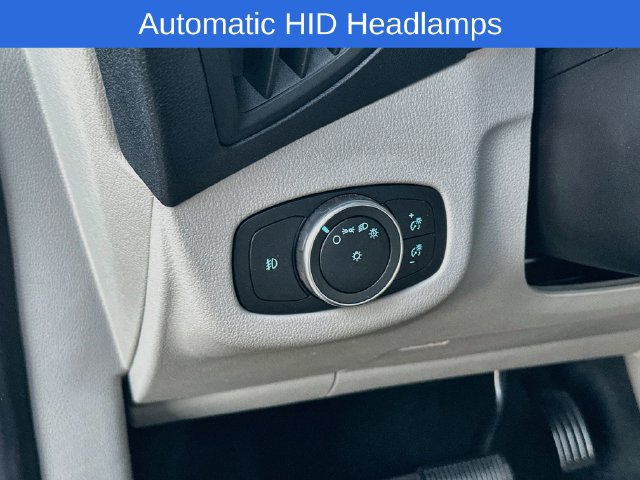 Certified 2019 Ford Transit Connect Titanium w/ Titanium Premium Package FWD image 25