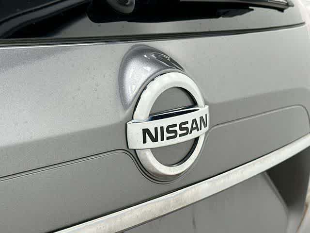 Used 2015 Nissan Rogue SL w/ SL Premium Package AWD/4WD image 28