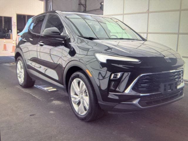 Used 2025 Buick Encore GX Preferred FWD image 11