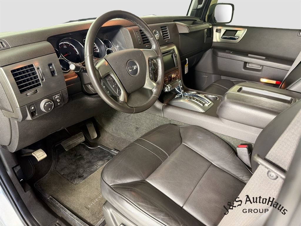 Used 2009 HUMMER H2 Luxury AWD/4WD image 9