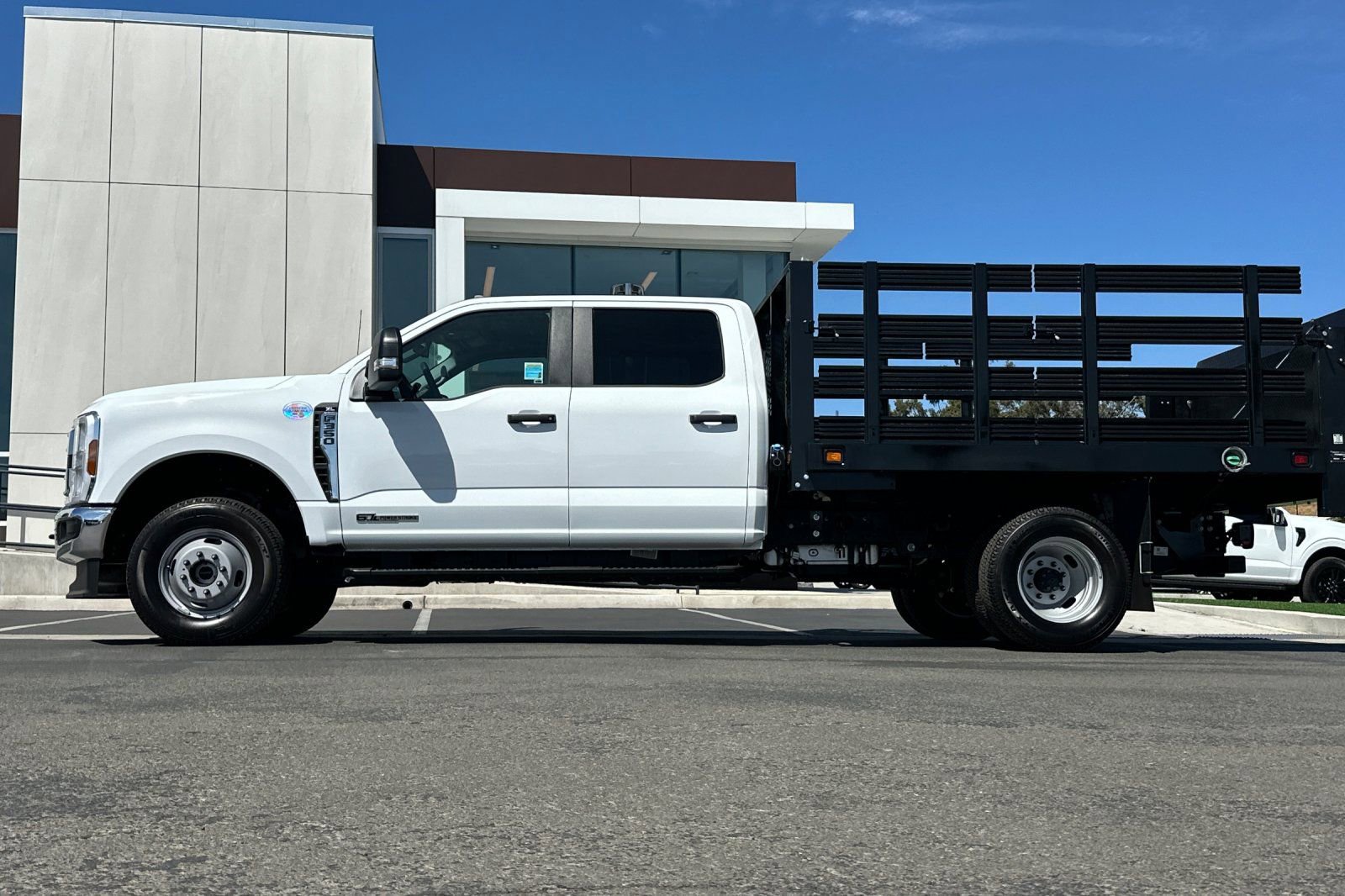 New 2026 Ford F350 XL w/ XL Chrome Package AWD/4WD image 6
