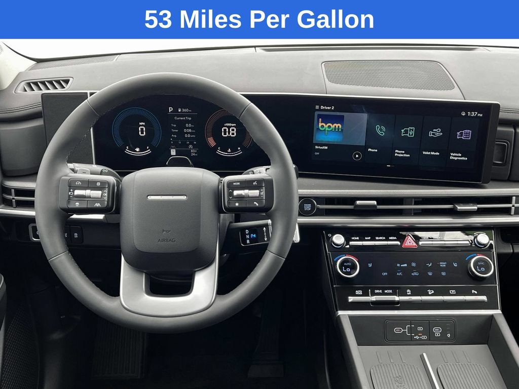 Used 2025 Hyundai Santa Fe SEL FWD image 17