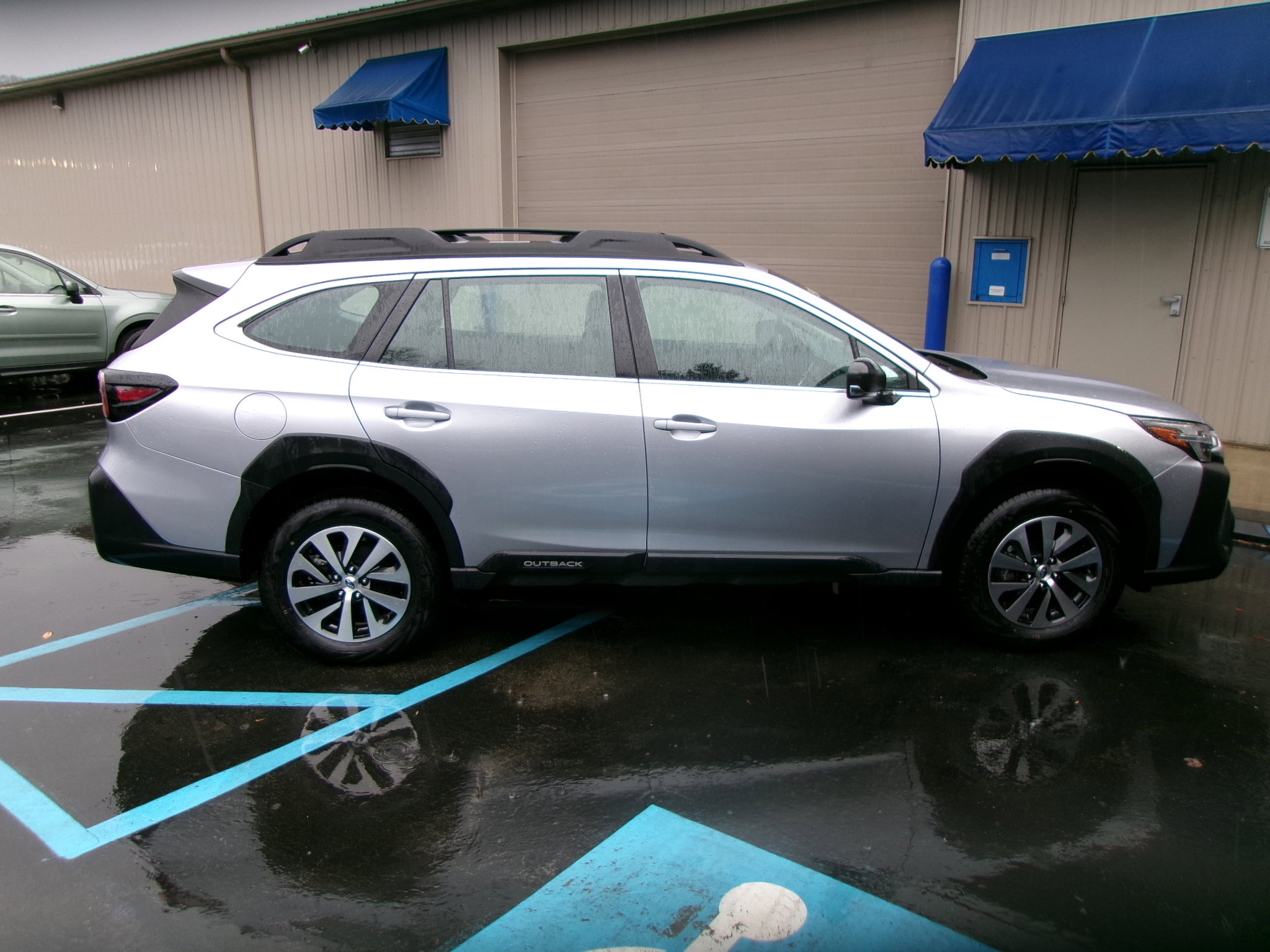 Used 2024 Subaru Outback image 6