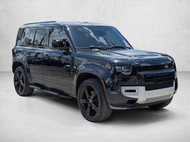 Used 2024 Land Rover Defender 110 S AWD/4WD image 3