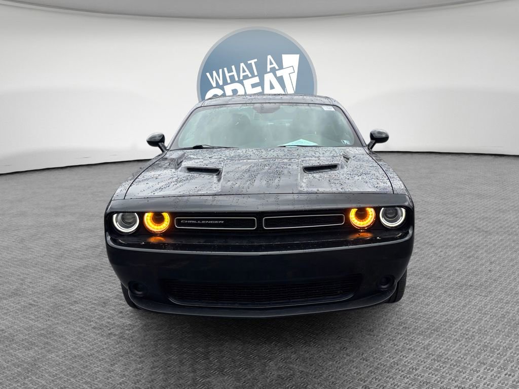 Used 2023 Dodge Challenger SXT w/ Cold Weather Group image 9