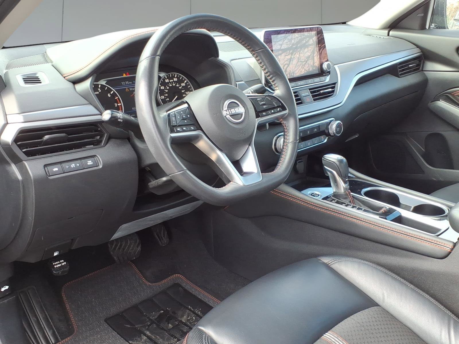 Used 2023 Nissan Altima 2.5 SR image 7