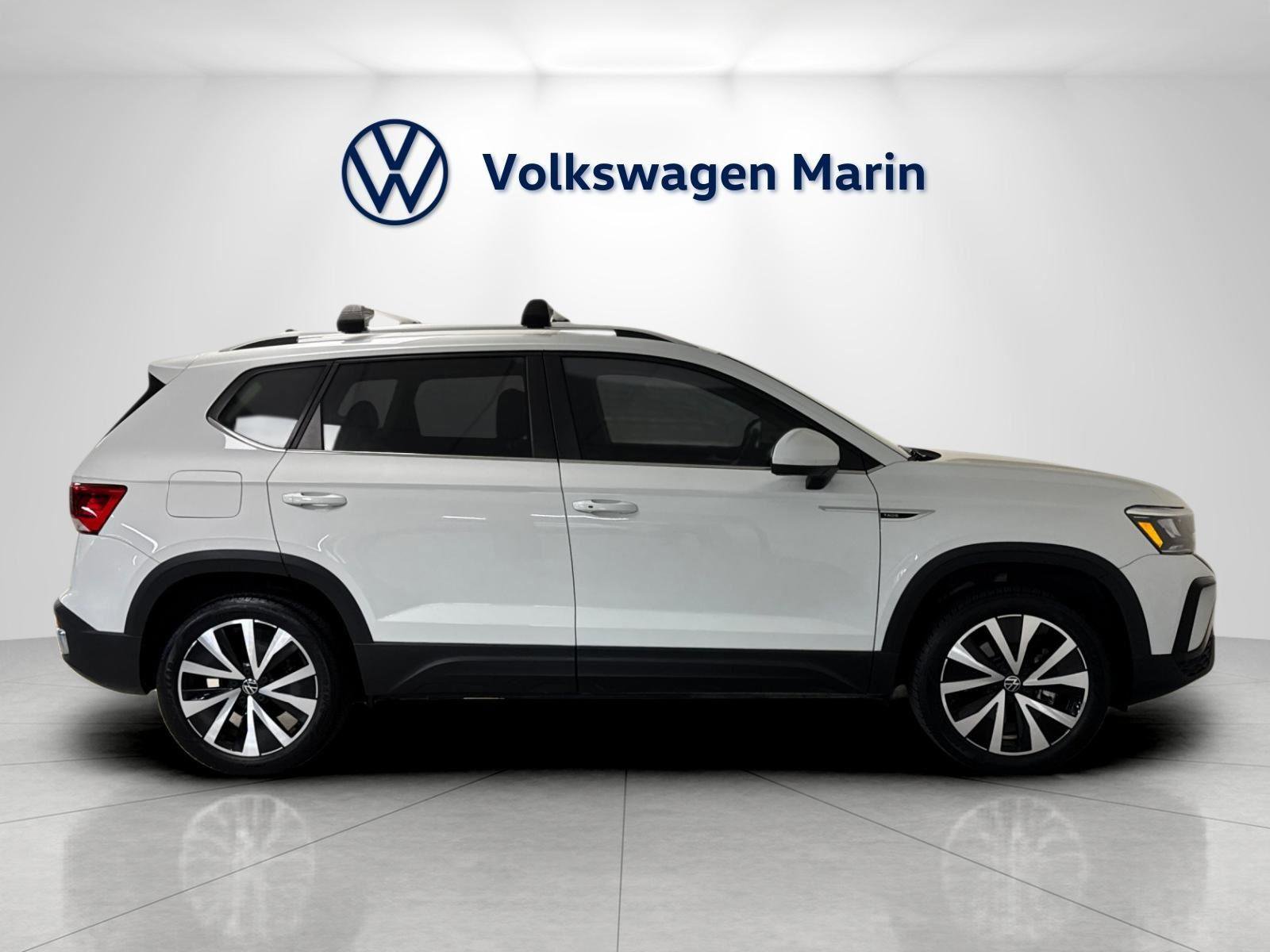 Used 2023 Volkswagen Taos SE FWD image 6