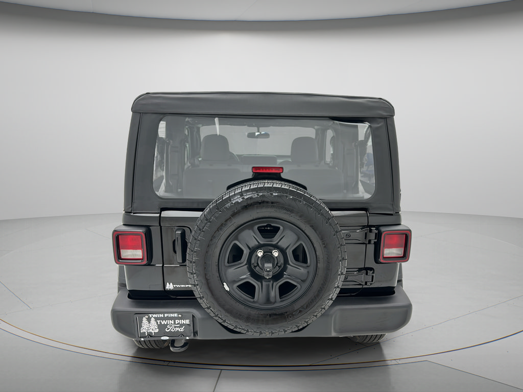 Used 2025 Jeep Wrangler Sport AWD/4WD image 6