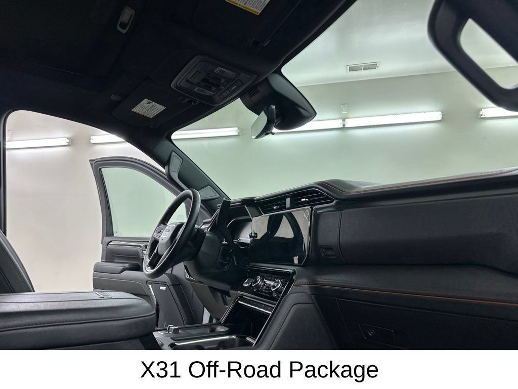 Used 2025 GMC Sierra 2500 AT4 w/ AT4 Premium Plus Package AWD/4WD image 21