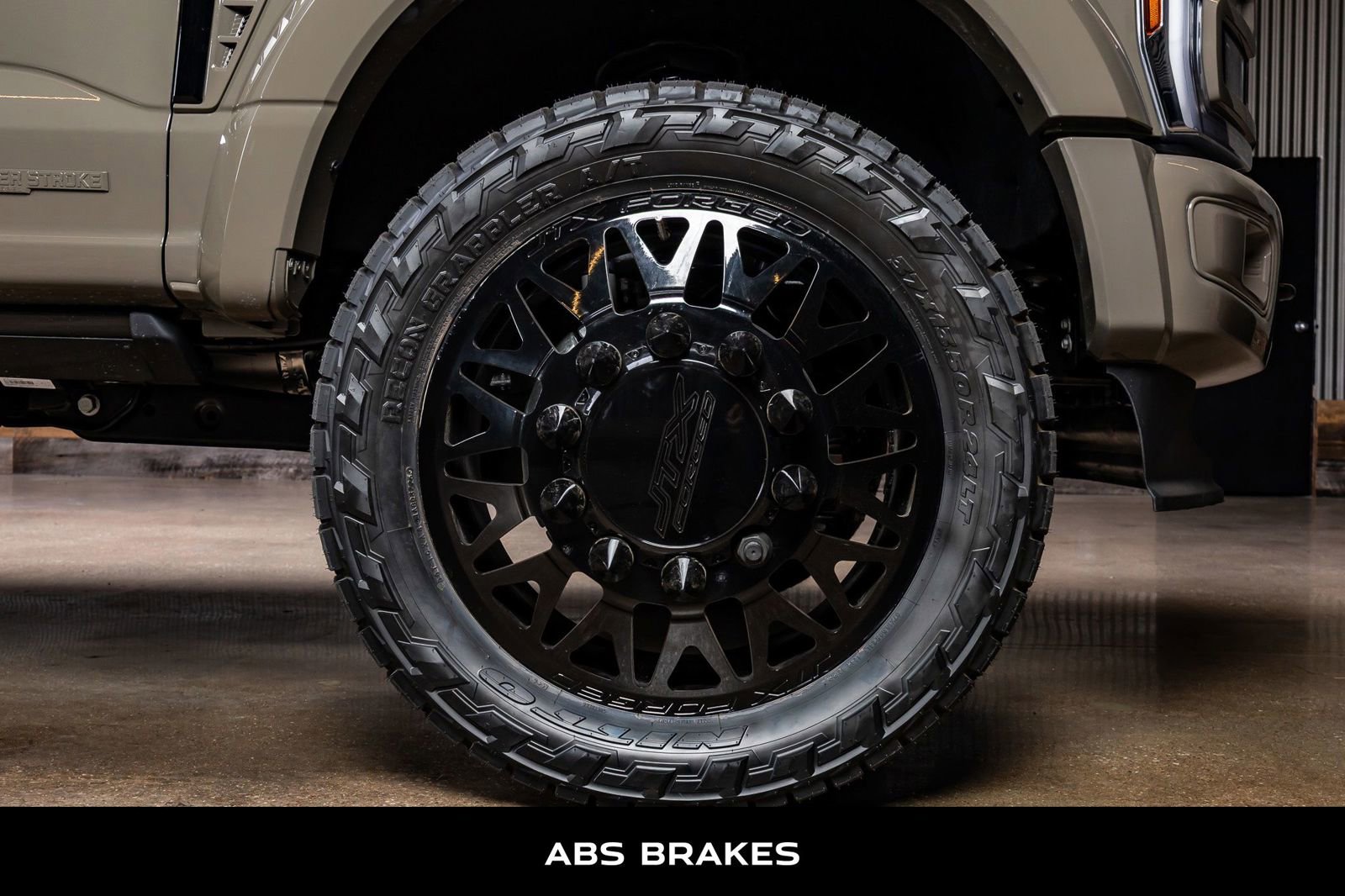 Used 2026 Ford F450 Lariat image 12