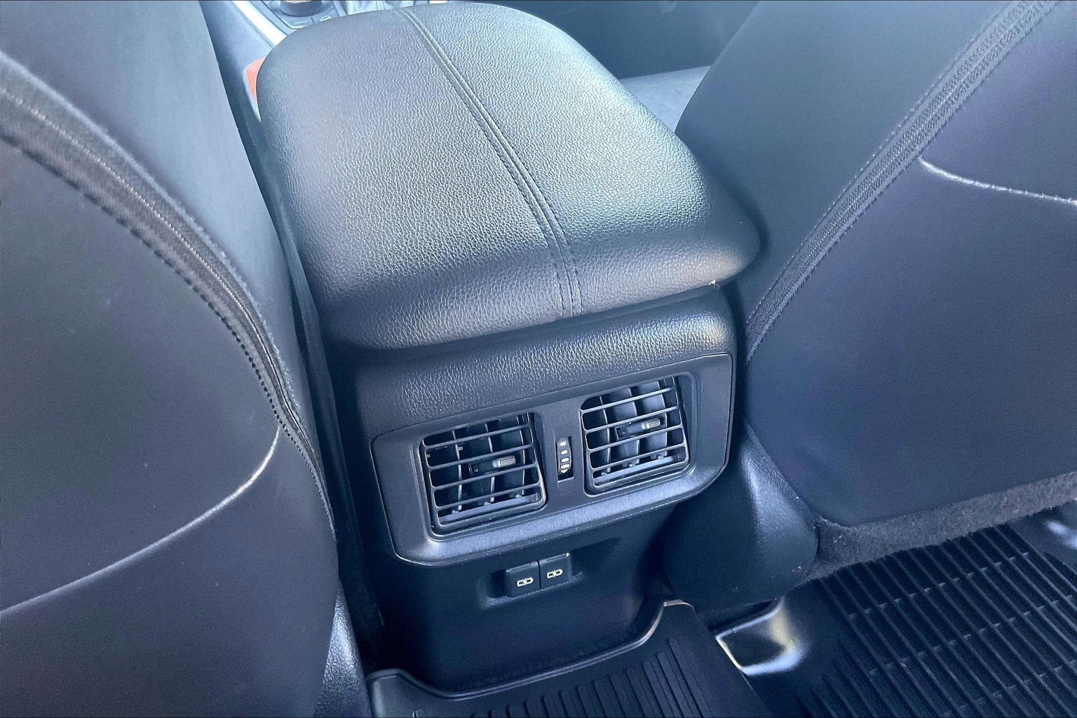 Used 2022 Toyota RAV4 Adventure AWD/4WD image 10