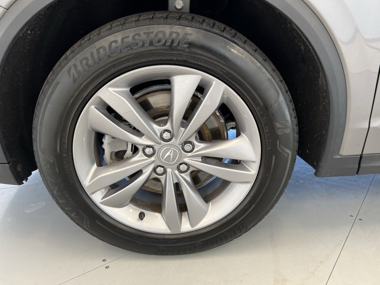 Used 2023 Acura MDX SH-AWD image 56