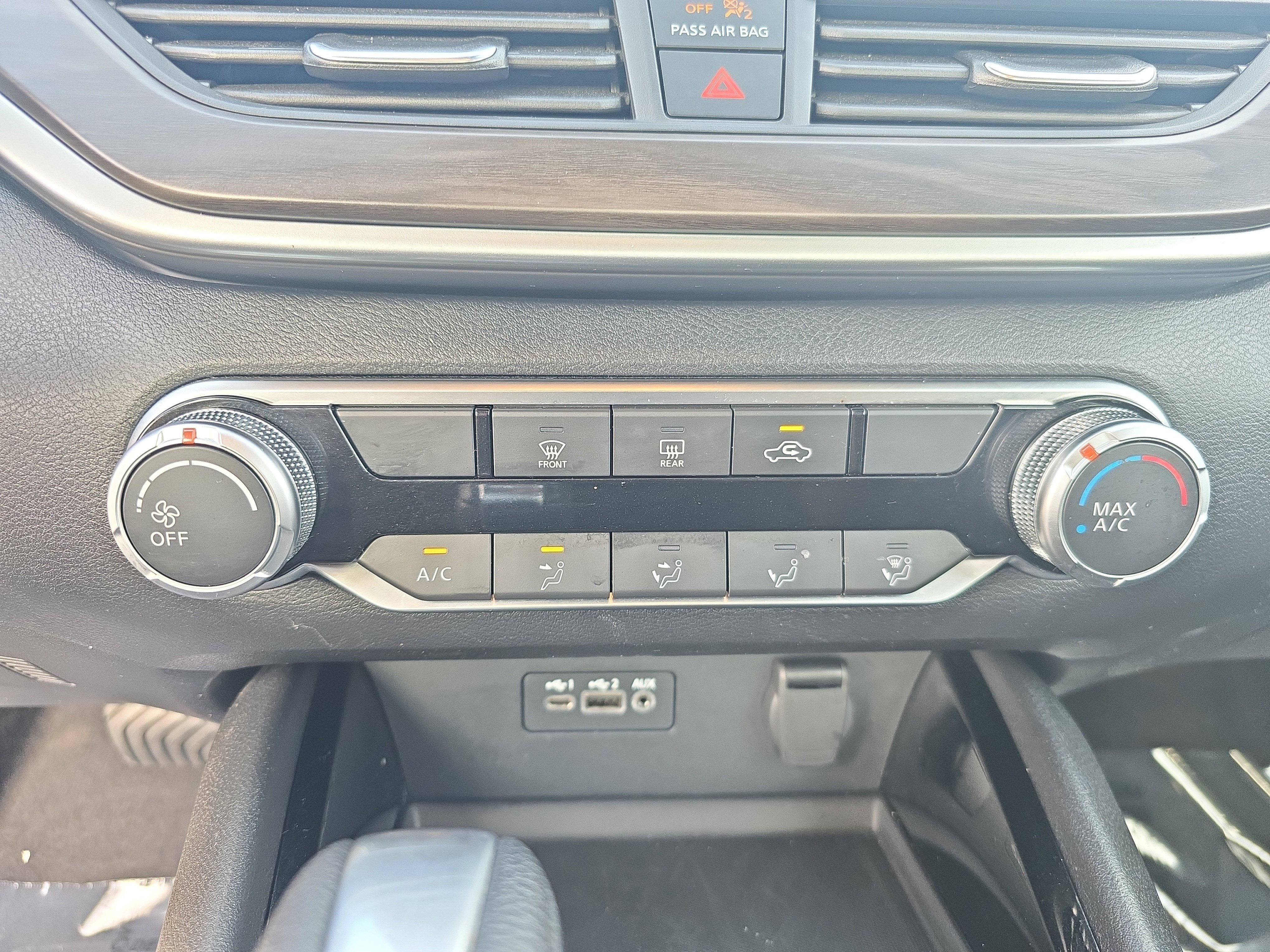 Used 2024 Nissan Altima 2.5 SV image 18