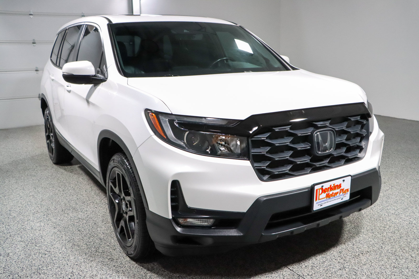 Used 2023 Honda Passport EX-L image 5