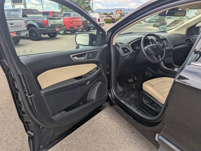 Used 2020 Ford Edge SEL AWD/4WD image 8