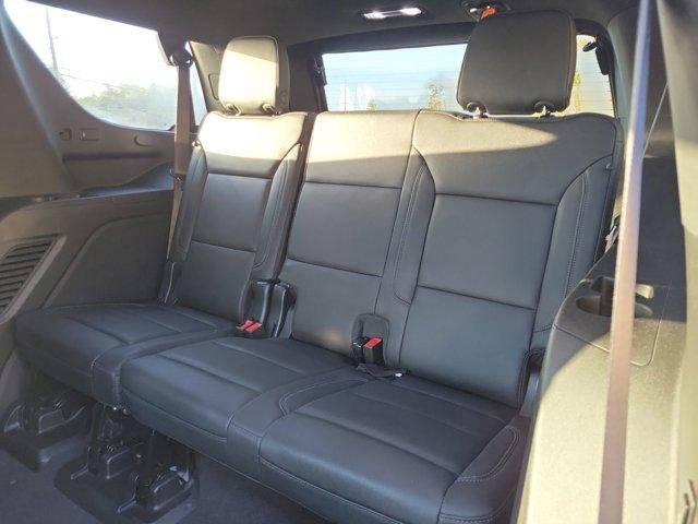 Used 2022 Chevrolet Tahoe Z71 w/ Off-Road Capability Package image 12