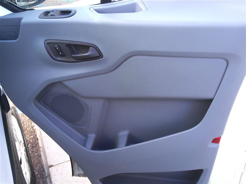 Used 2016 Ford Transit 350 XLT RWD image 16
