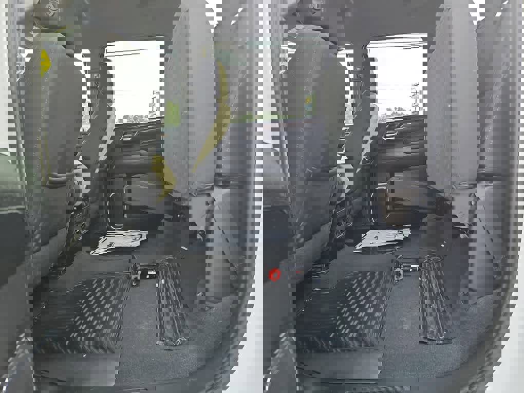 Used 2024 Chevrolet Silverado 2500 LT image 30