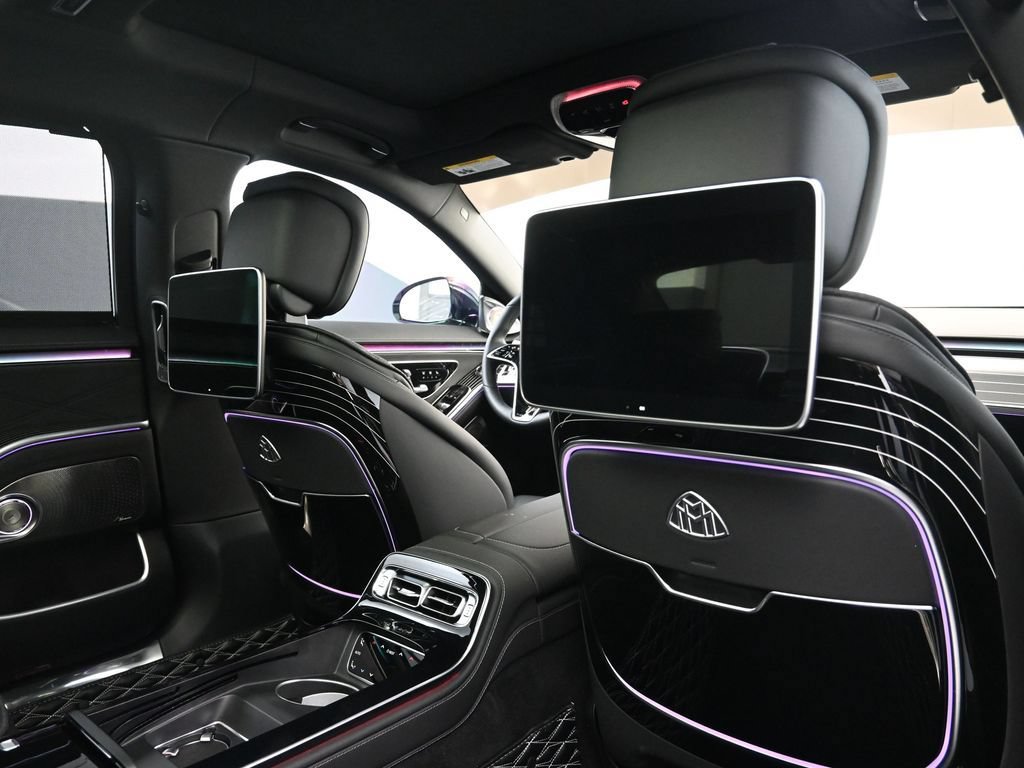 Used 2023 Mercedes-Benz Maybach S 580 4MATIC image 7