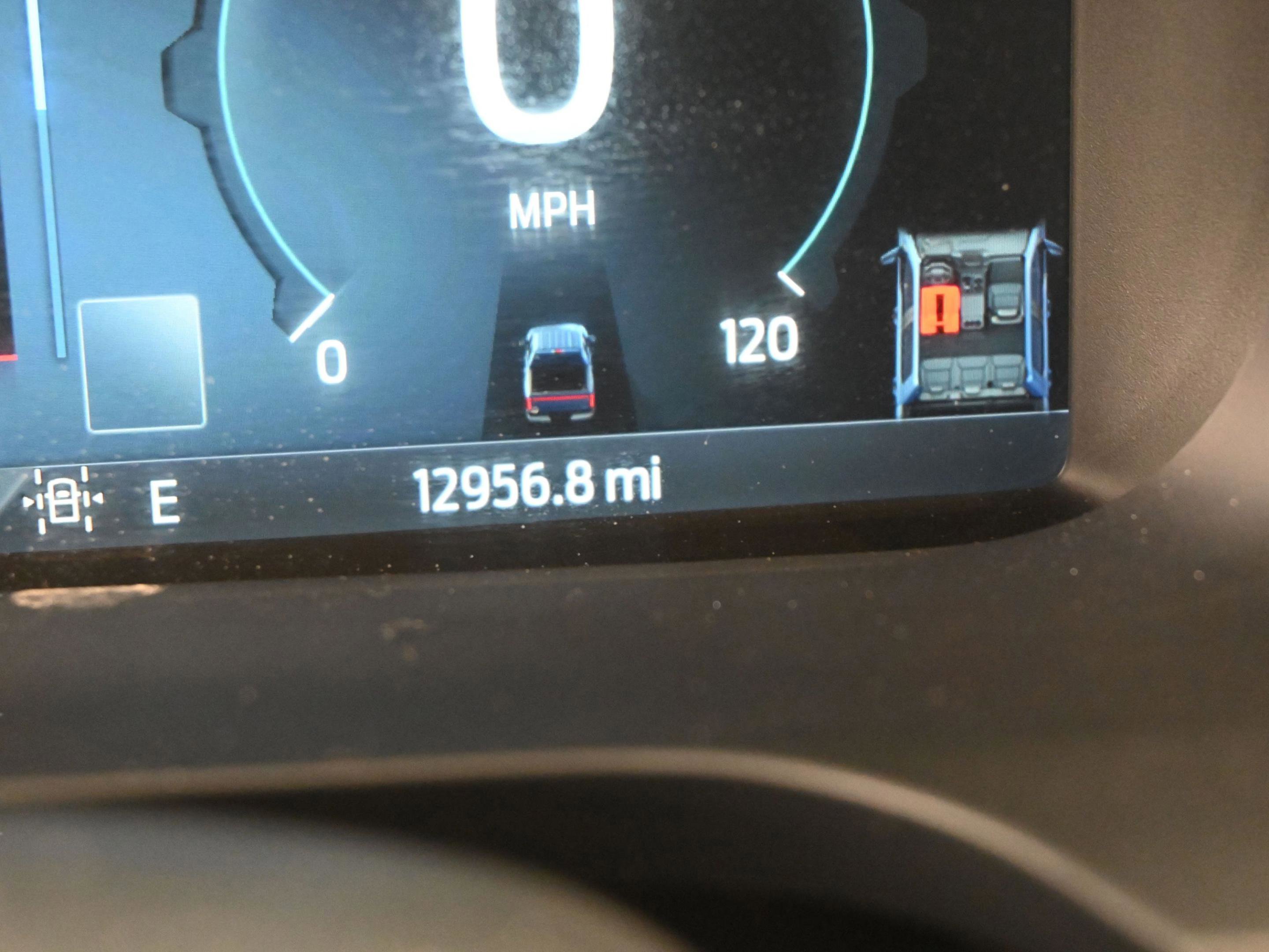 Used 2025 Ford F150 Lightning Platinum image 19