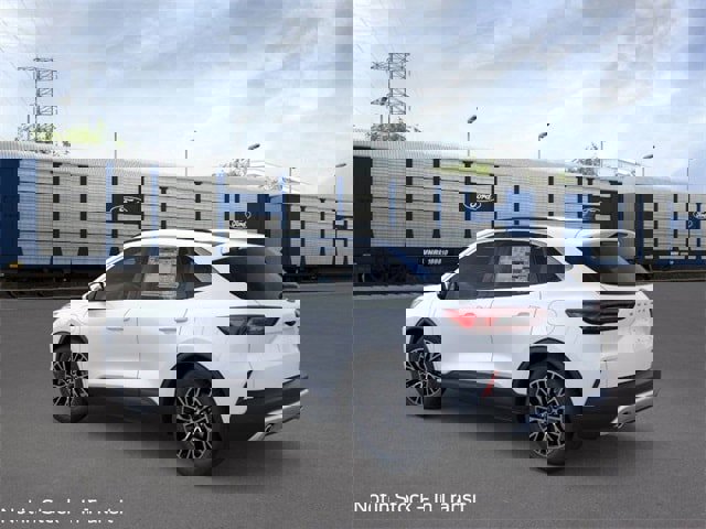 New 2026 Ford Escape SE image 4