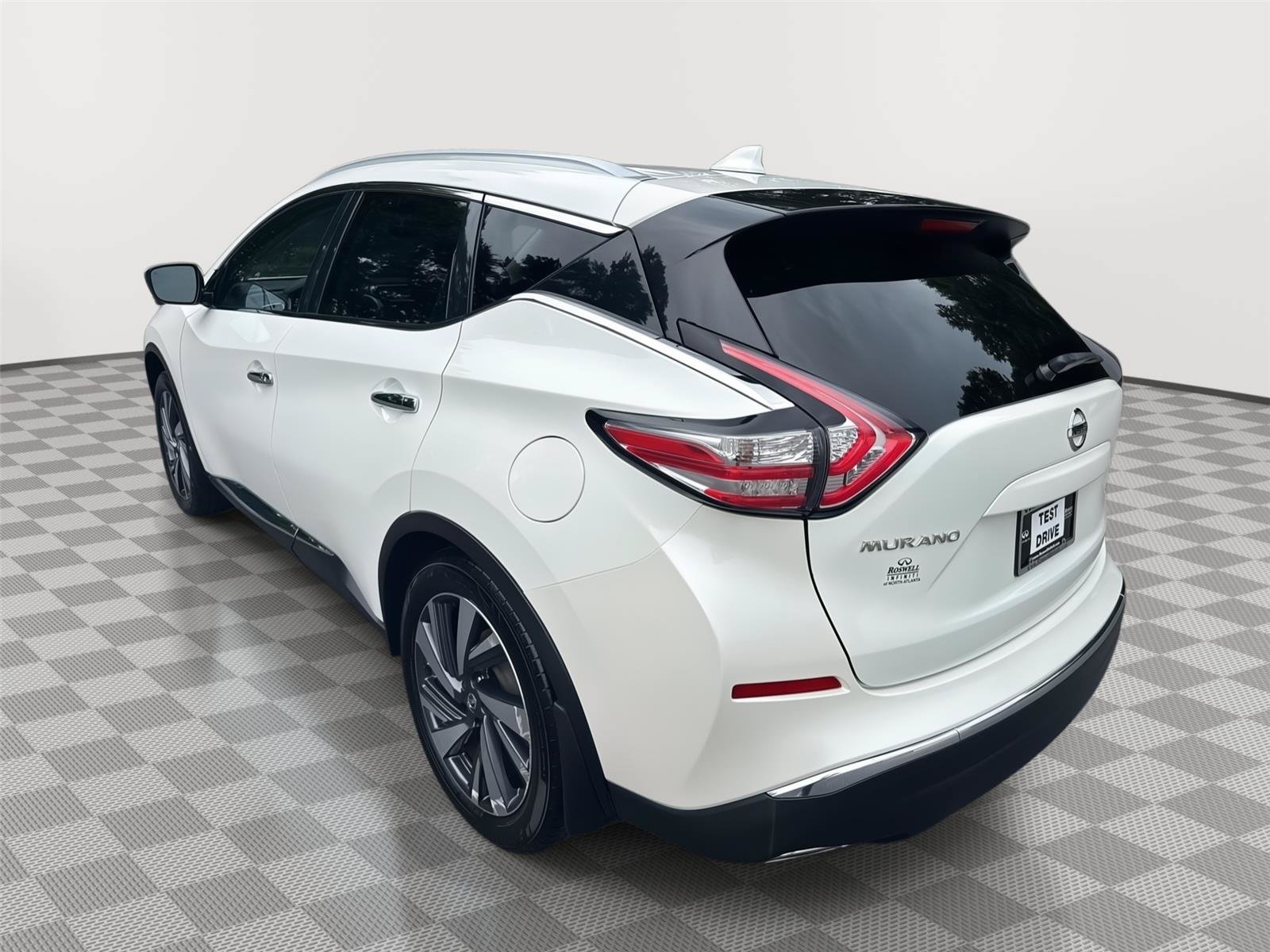 Used 2016 Nissan Murano Platinum w/ Platinum Technology Package FWD image 8