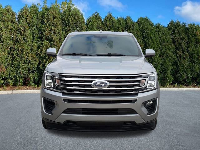 Used 2020 Ford Expedition XLT image 2