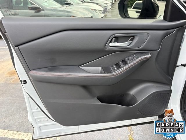 Used 2025 Nissan Rogue SV AWD/4WD image 25