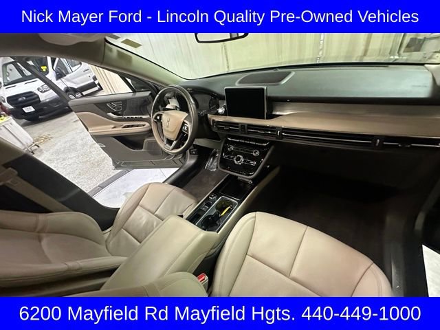 Used 2022 Lincoln Corsair Standard w/ Premium Package image 22