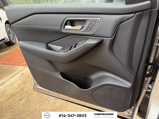New 2026 Nissan Rogue Platinum w/ Platinum Premium Package AWD/4WD image 19