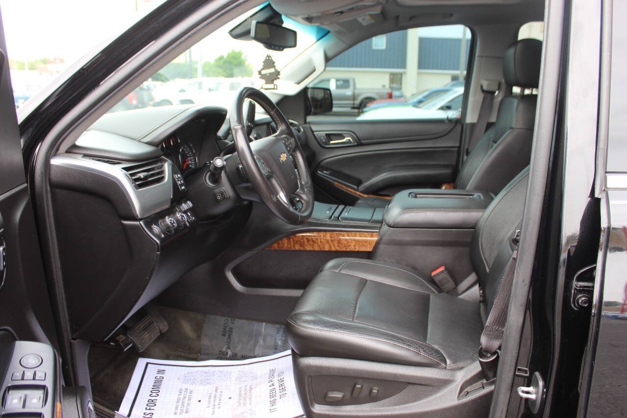 Used 2015 Chevrolet Tahoe LTZ AWD/4WD image 22
