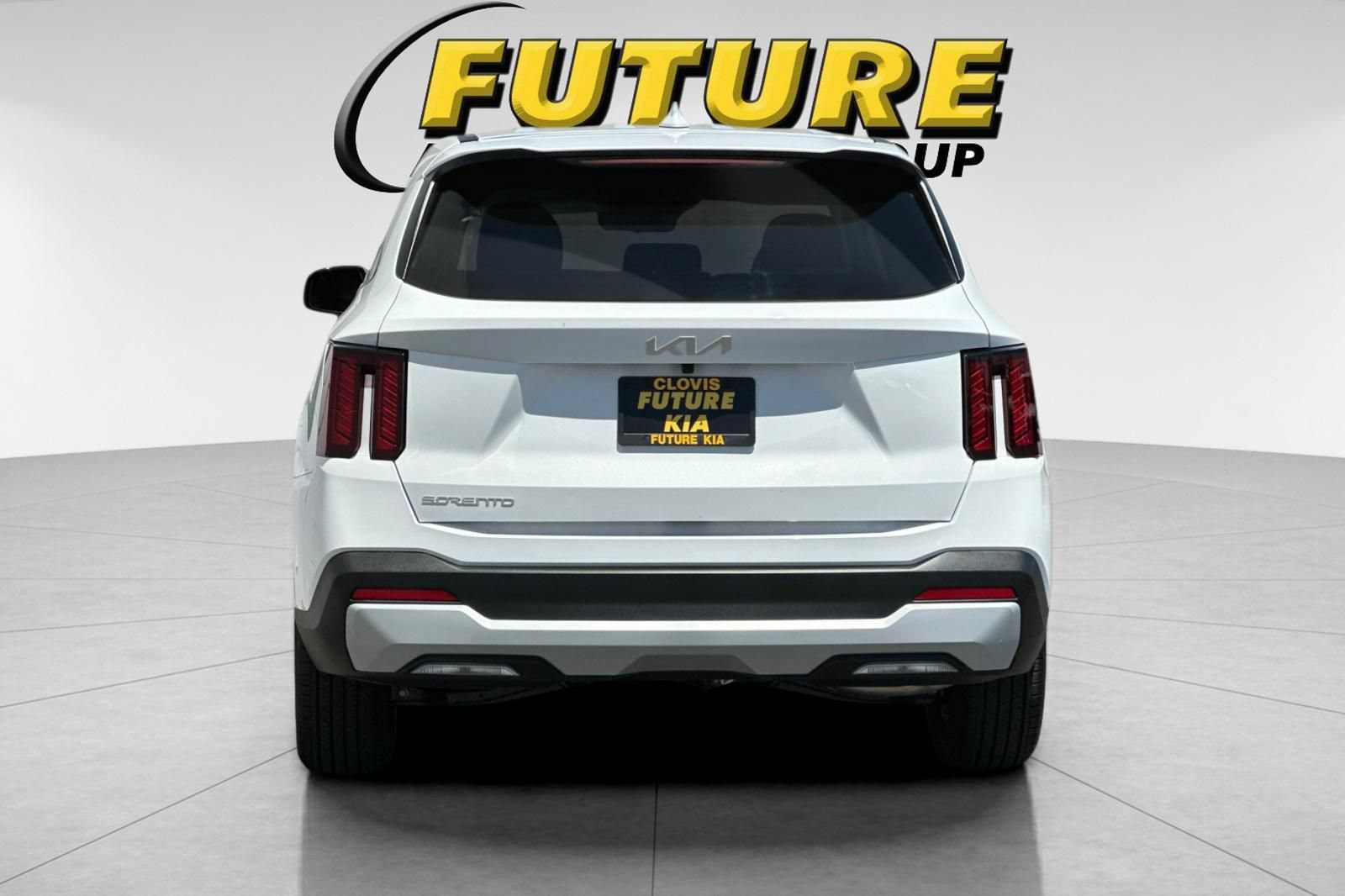 Used 2026 Kia Sorento LX FWD image 5