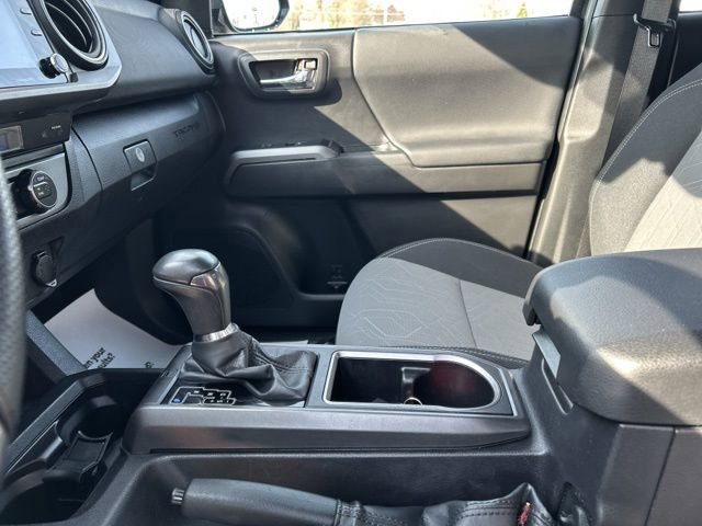 Used 2023 Toyota Tacoma TRD Off-Road w/ Advanced Technology Package image 26