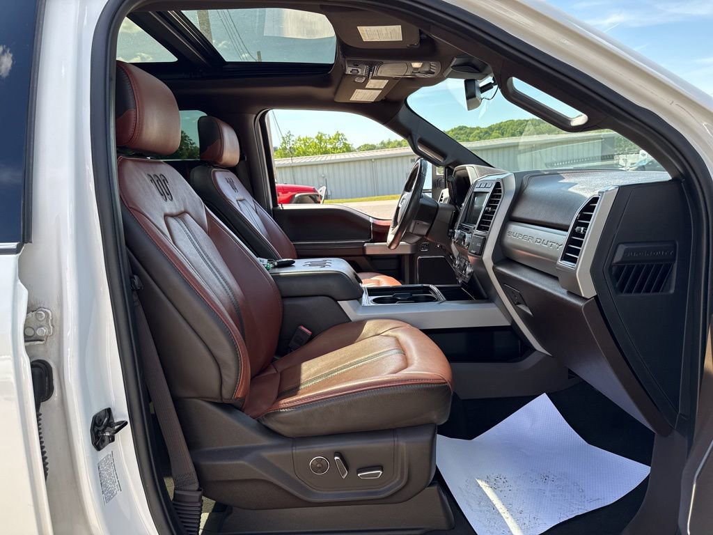 Used 2020 Ford F350 King Ranch w/ King Ranch Ultimate Package AWD/4WD image 48