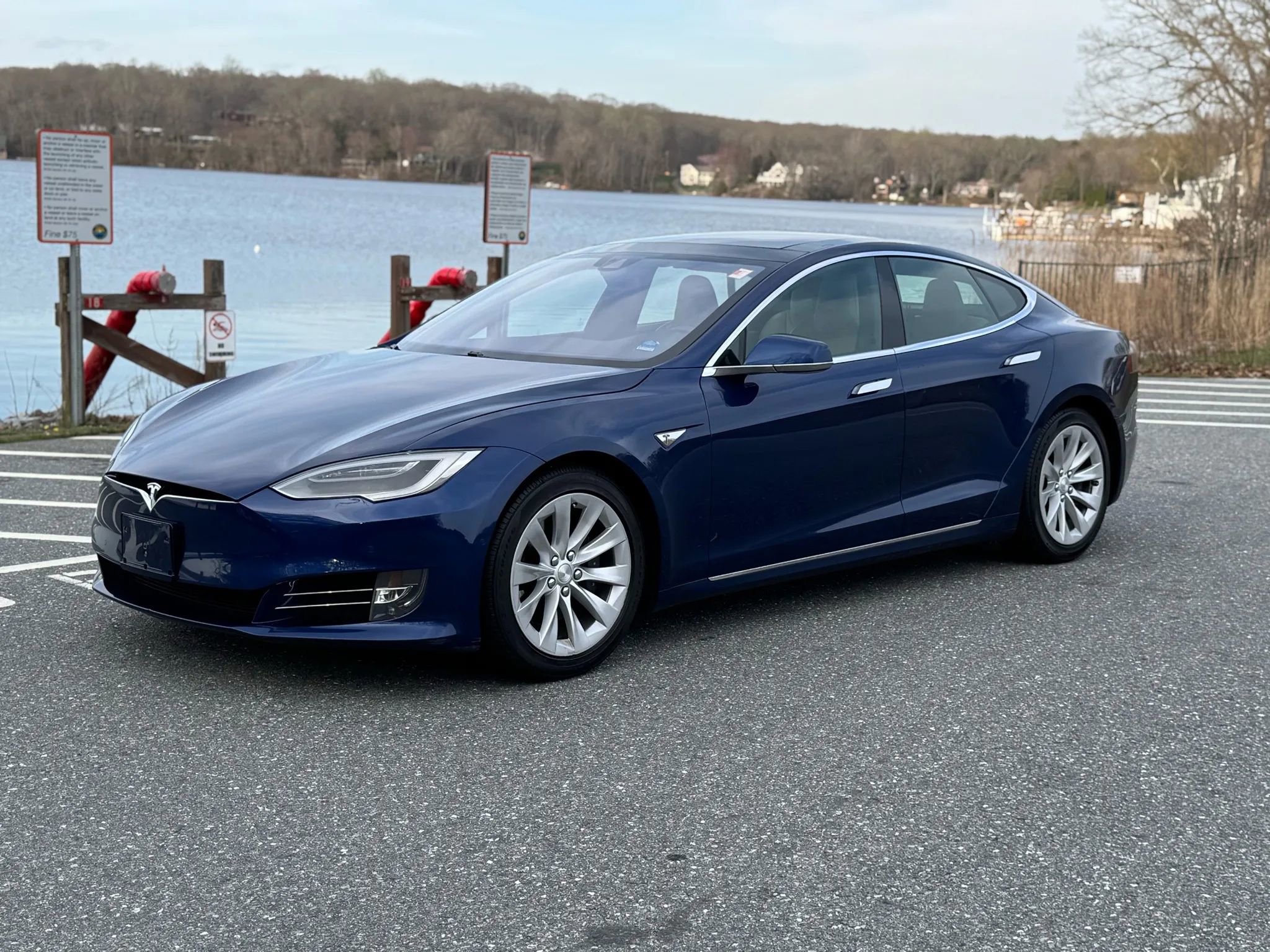 Used 2016 Tesla Model S 90D